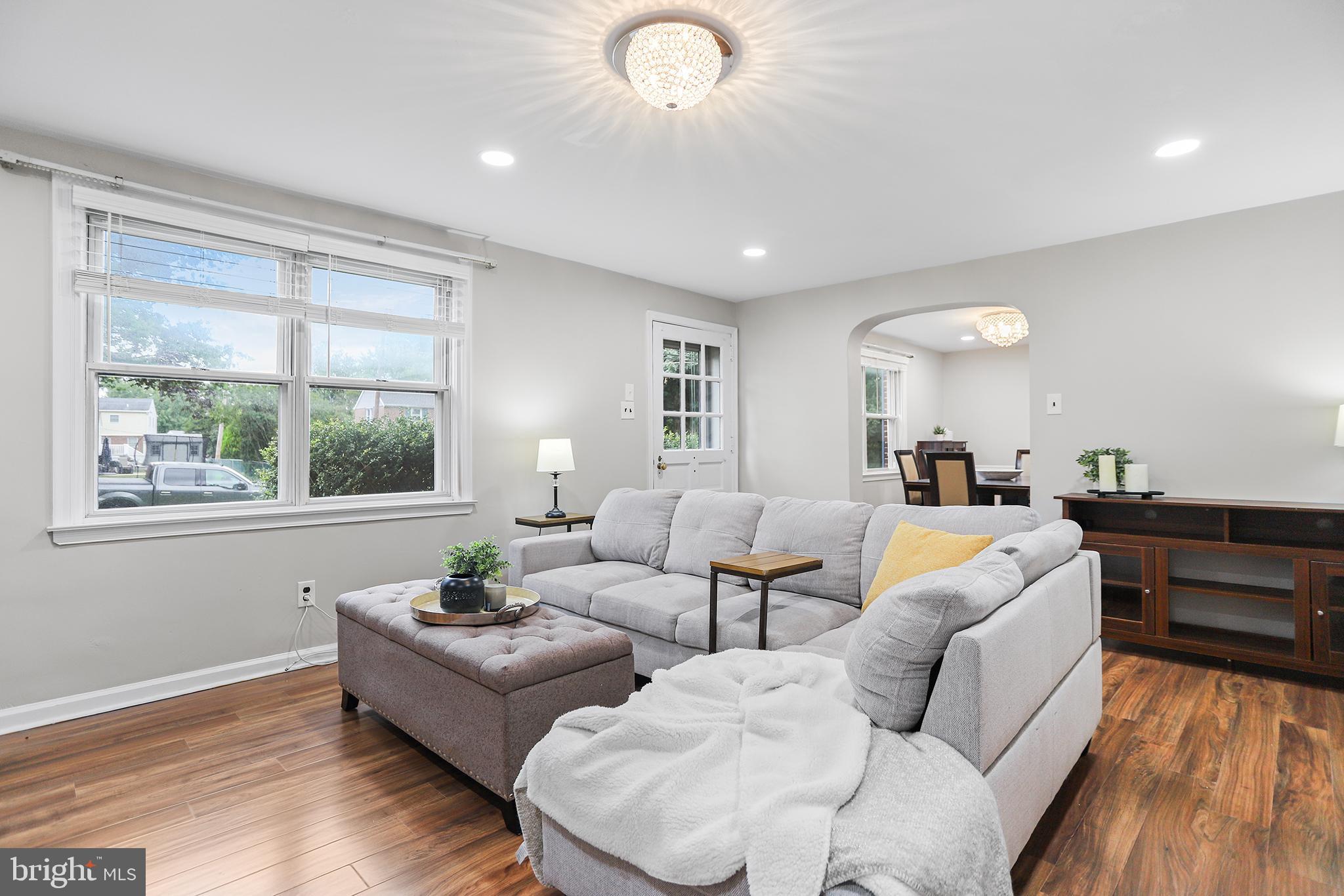 632 DUTTON CIRCLE