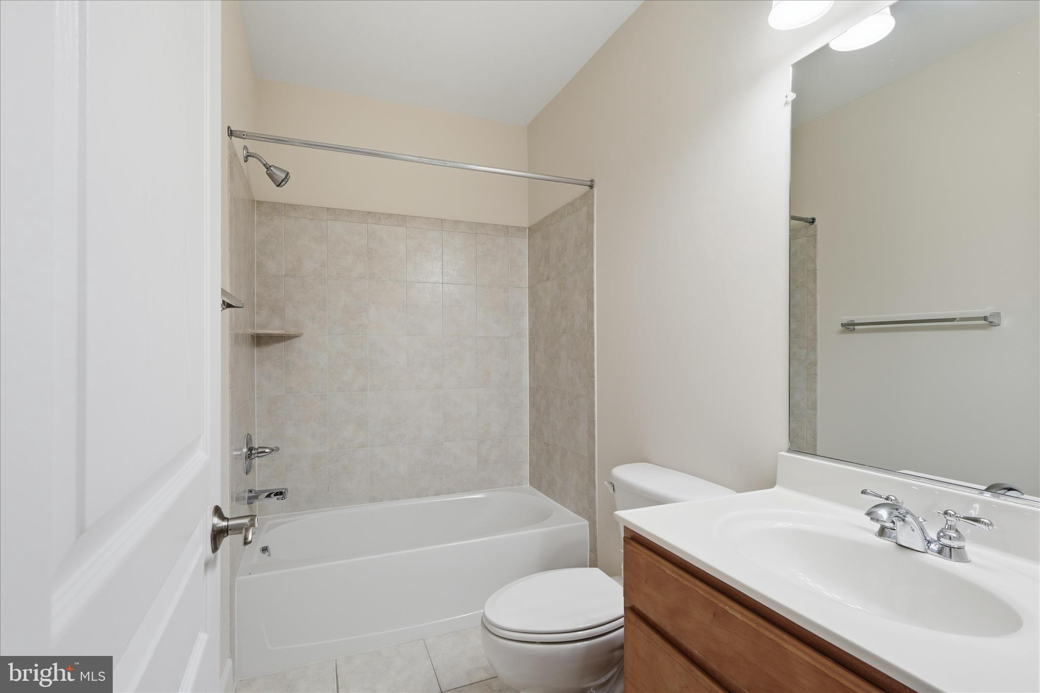 SPRING PARK STATION - Residential