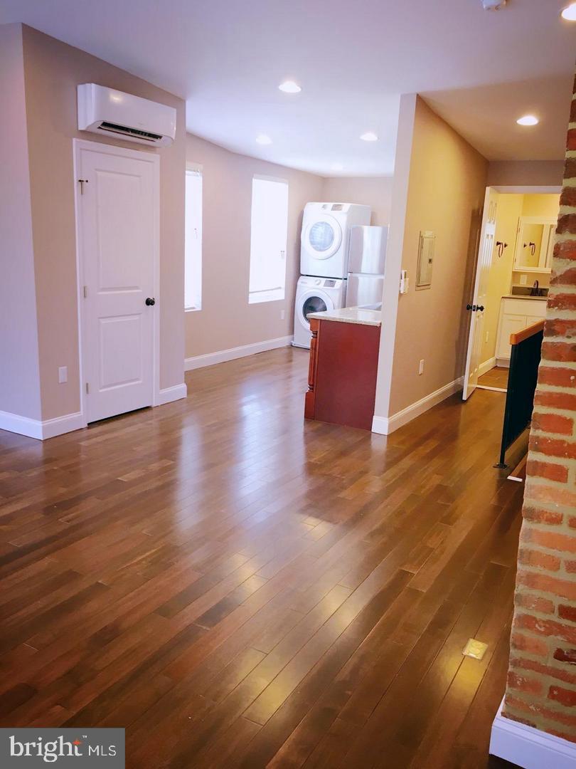 FEDERAL HILL HISTORIC DISTRICT - Residential Lease