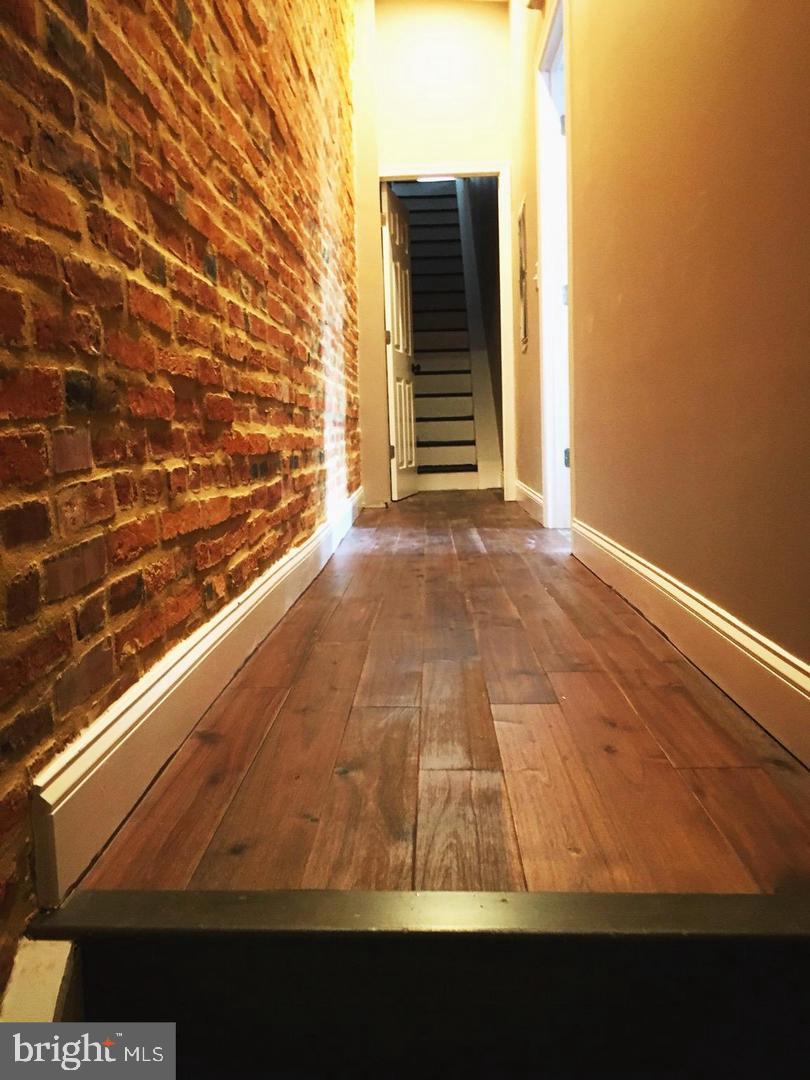 FEDERAL HILL HISTORIC DISTRICT - Residential Lease