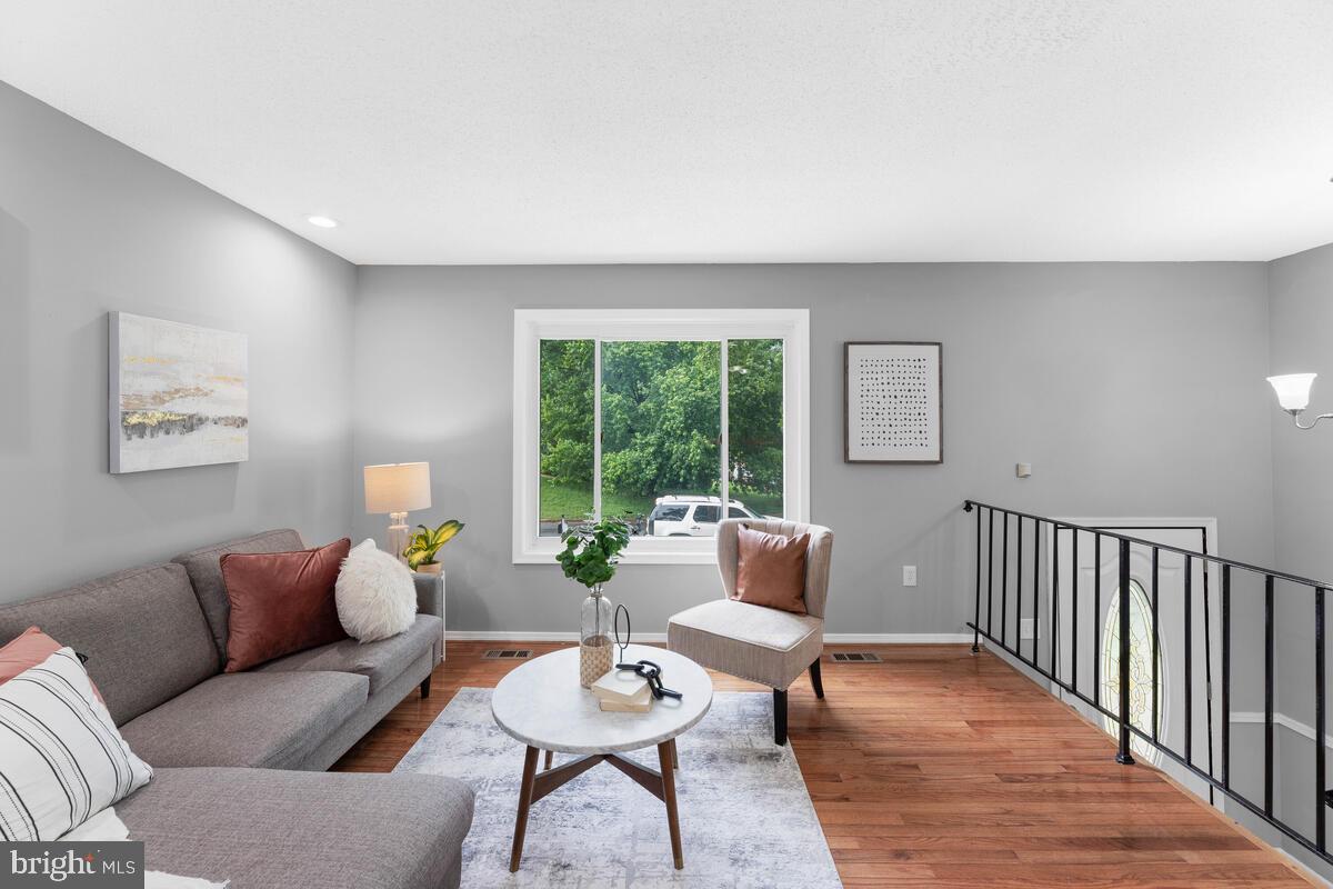 SPRING BRANCH ESTATES - Residential