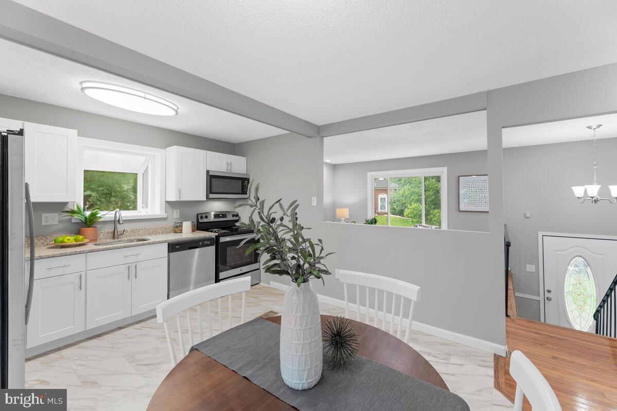 SPRING BRANCH ESTATES - Residential