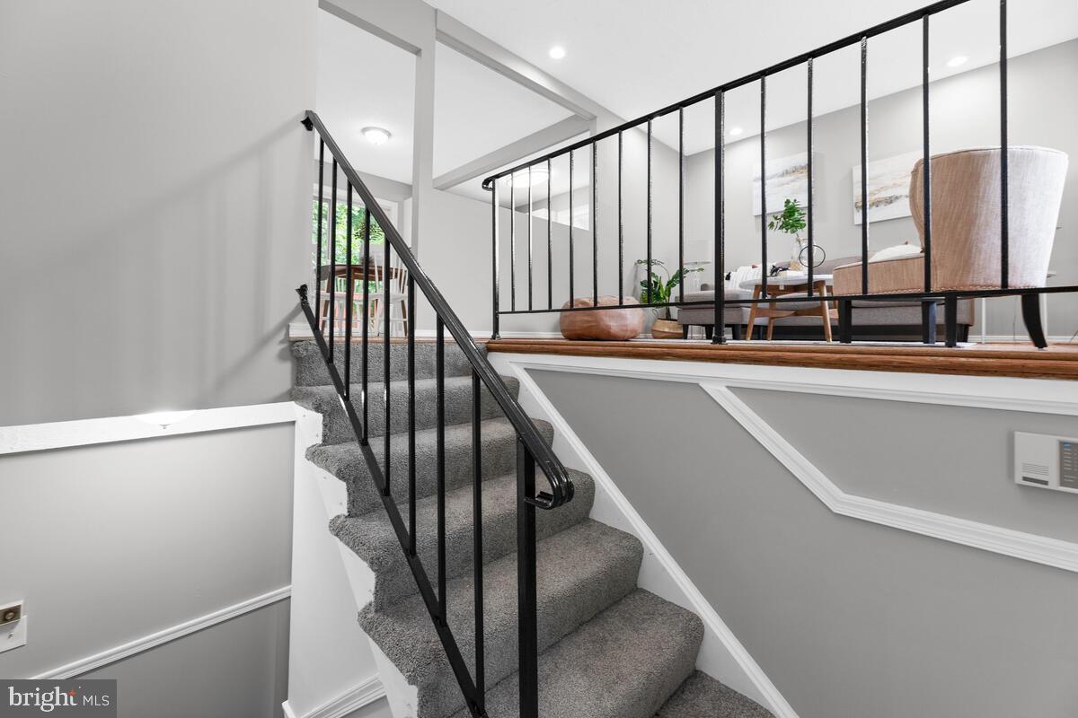 SPRING BRANCH ESTATES - Residential