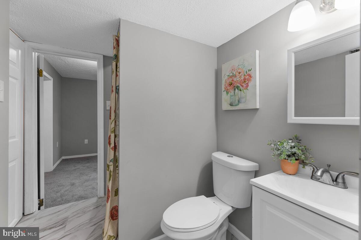 SPRING BRANCH ESTATES - Residential