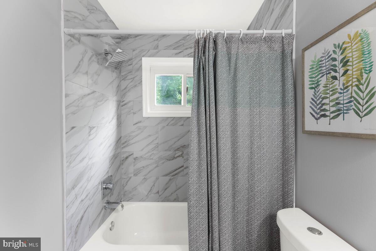 SPRING BRANCH ESTATES - Residential