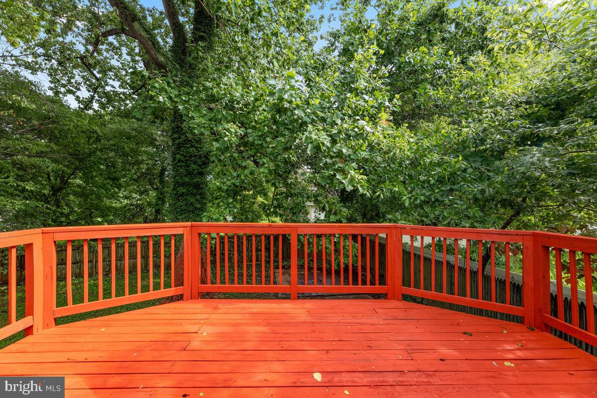 SPRING BRANCH ESTATES - Residential