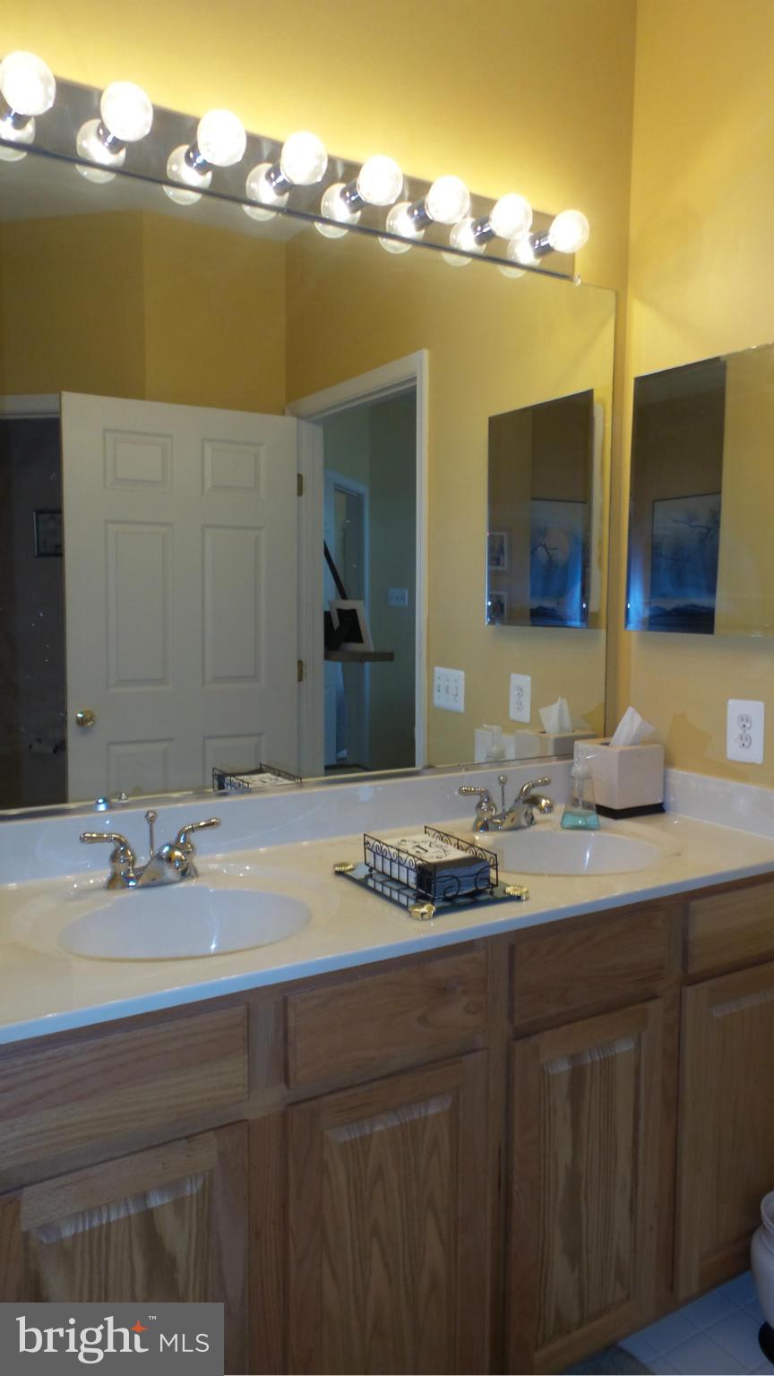 VILLAS AT SNOWDEN OVERLOOK - Residential