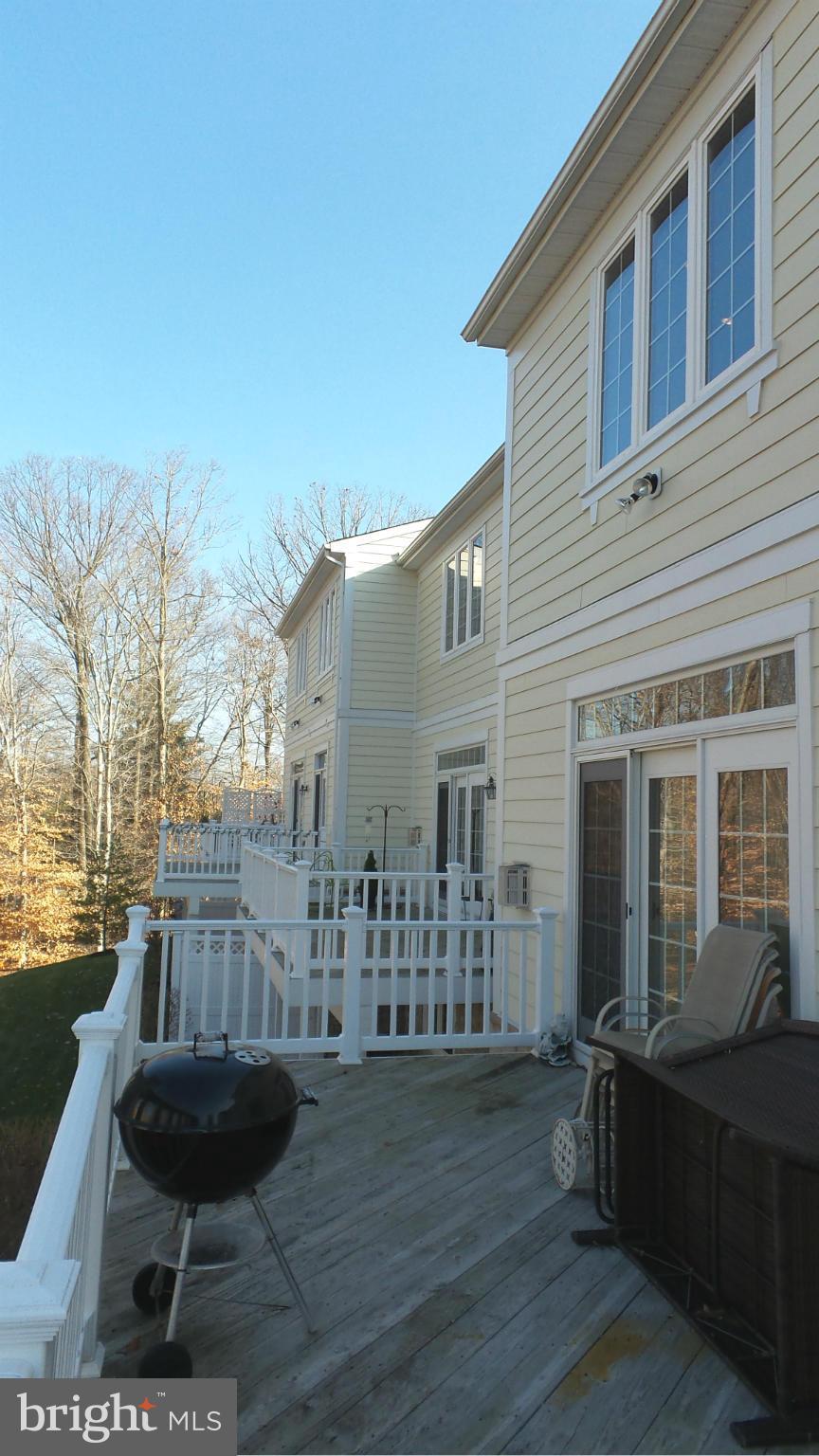 VILLAS AT SNOWDEN OVERLOOK - Residential