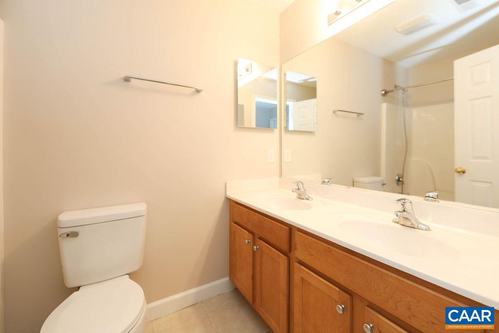 CHARLESTON PARK - Residential