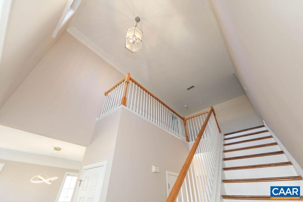 CHARLESTON PARK - Residential