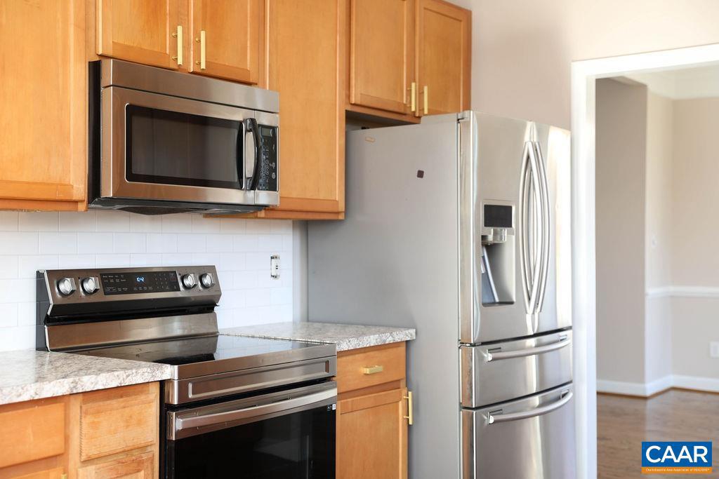 CHARLESTON PARK - Residential