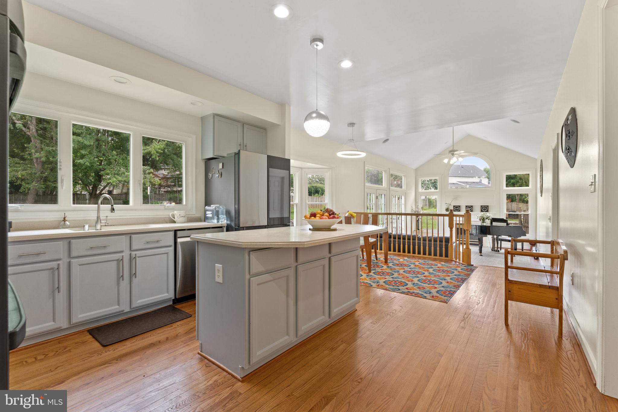 KINGS BRIDGE - Residential