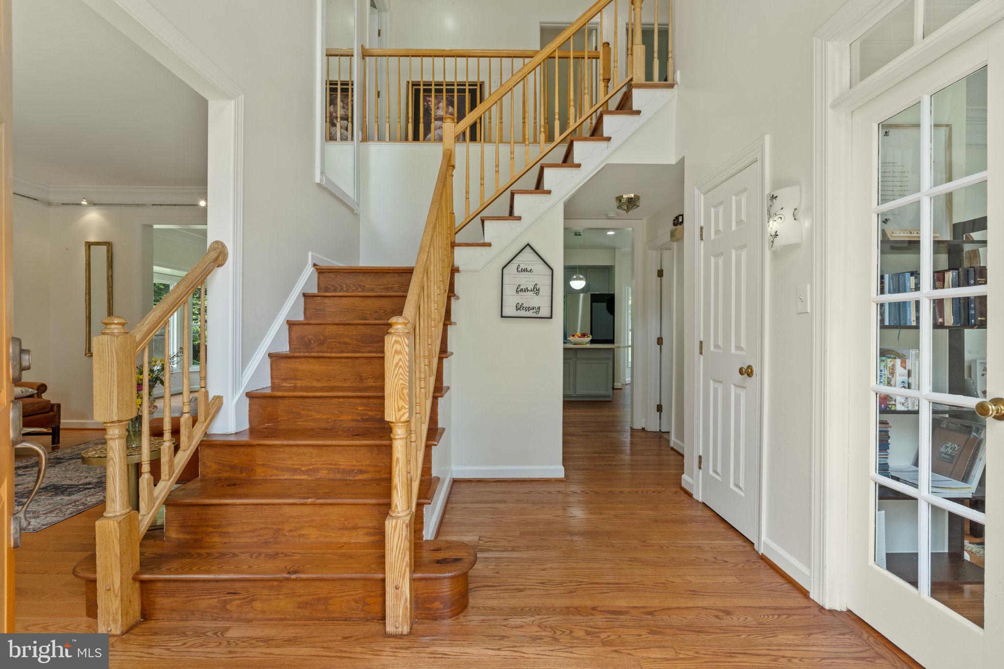 KINGS BRIDGE - Residential