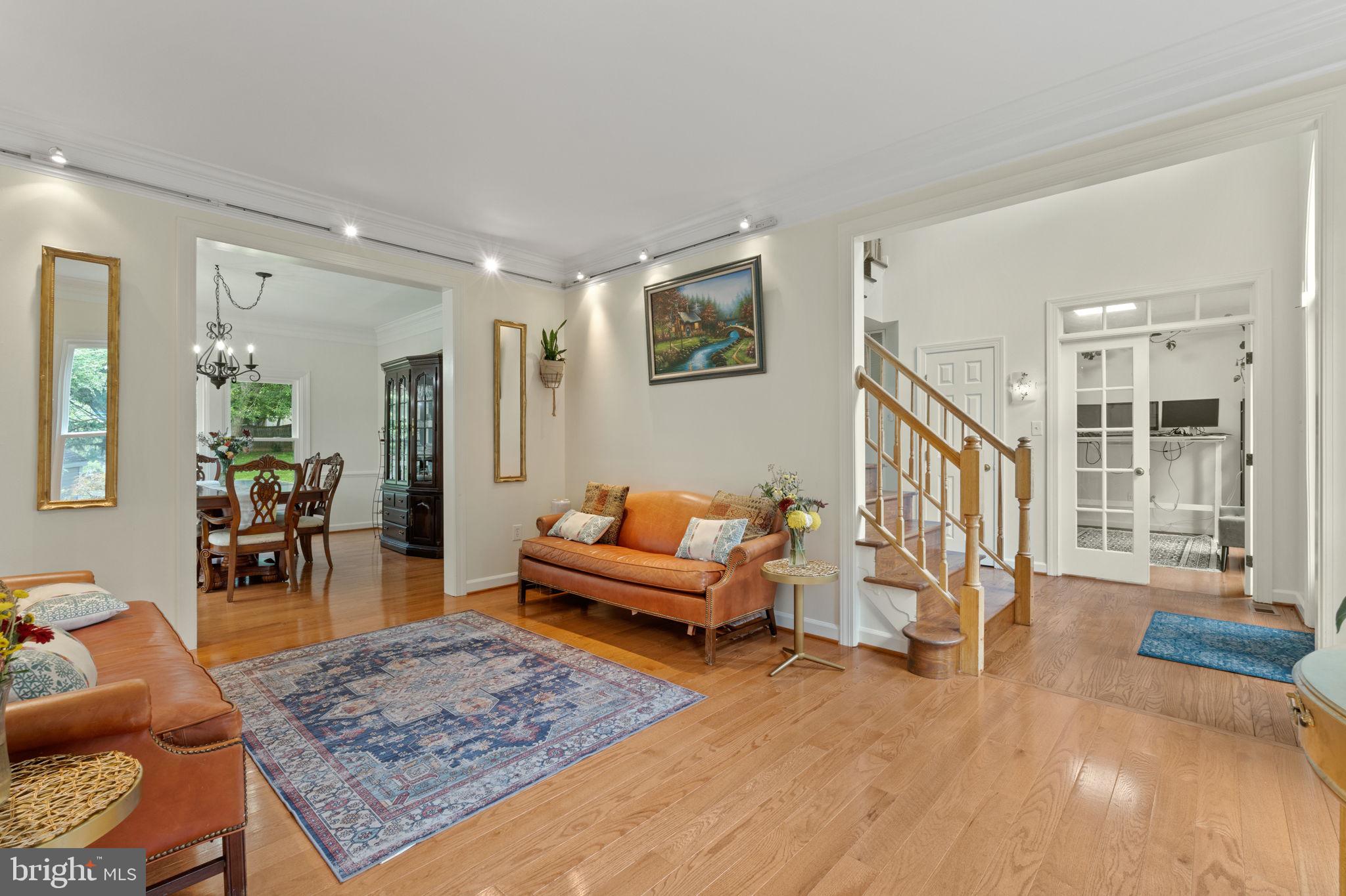 KINGS BRIDGE - Residential