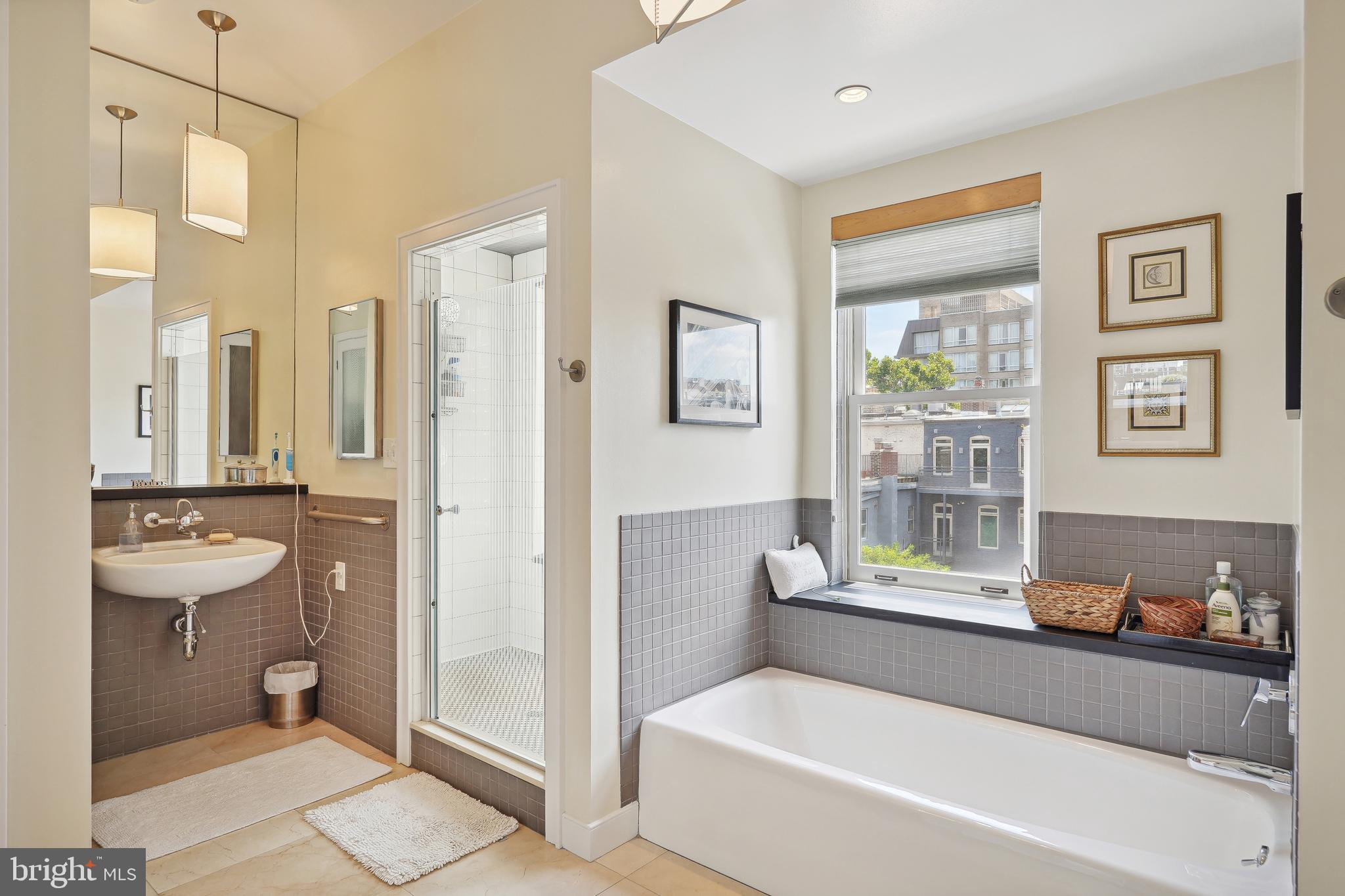 DUPONT - Residential