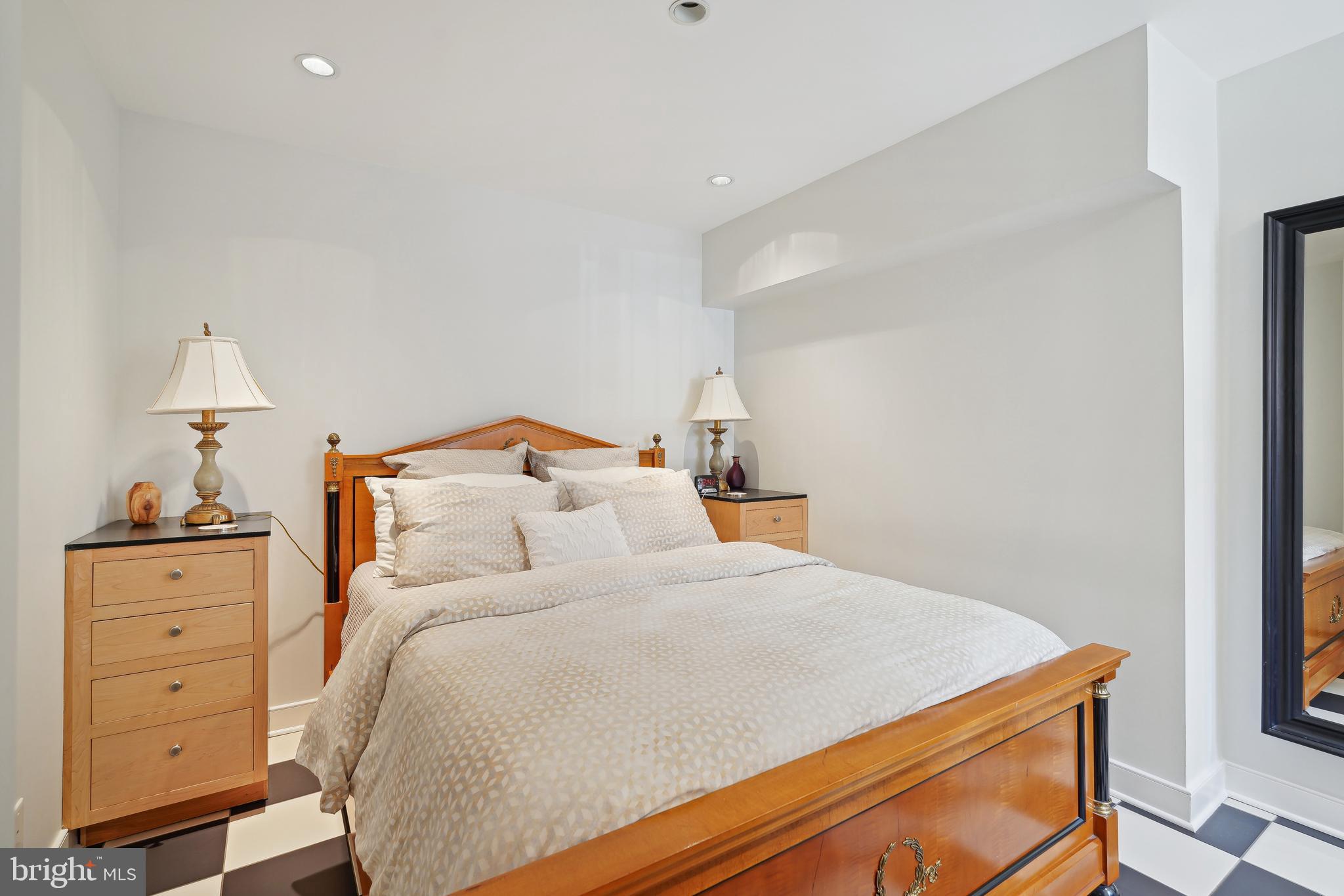 DUPONT - Residential