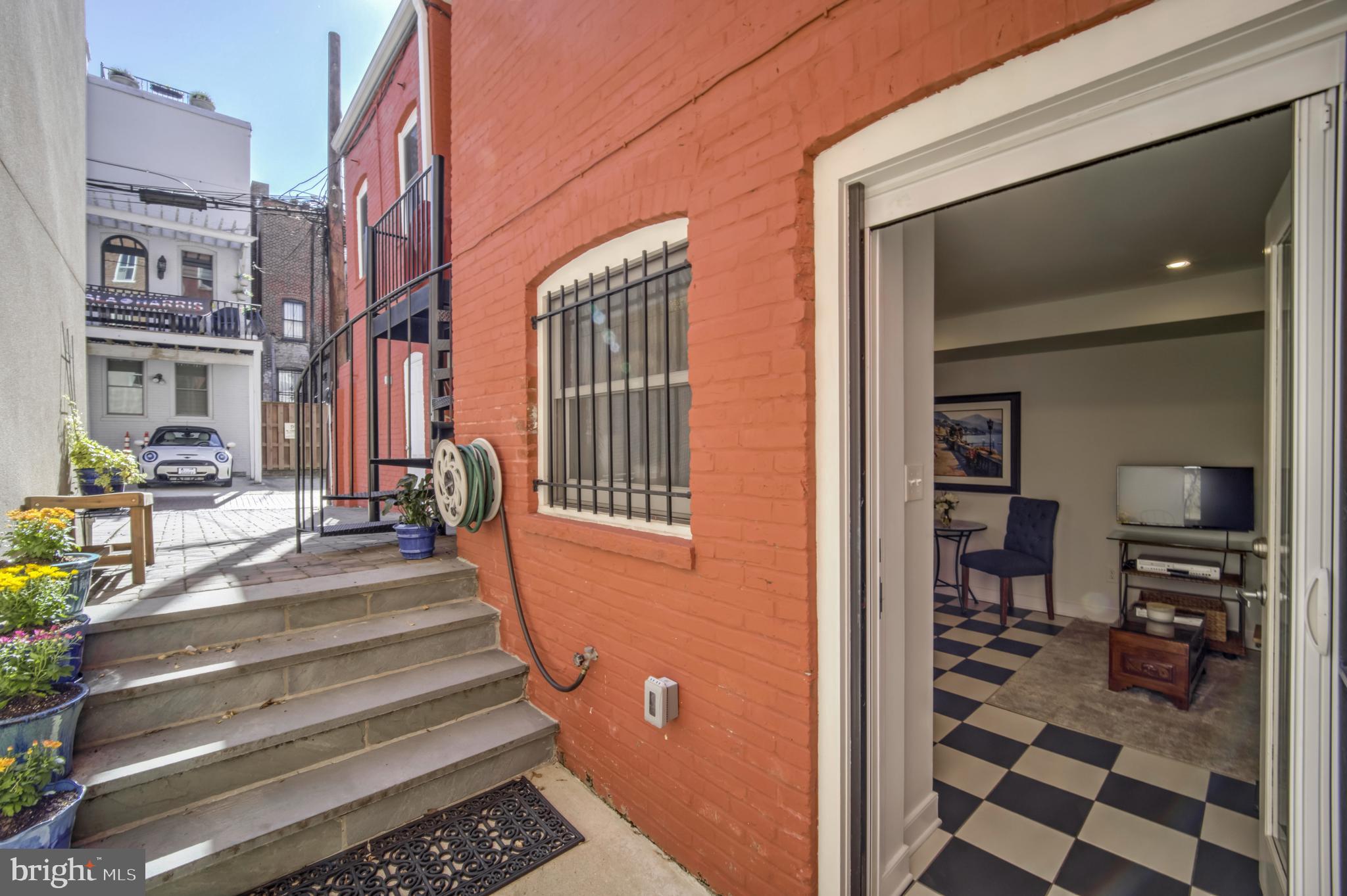 DUPONT - Residential