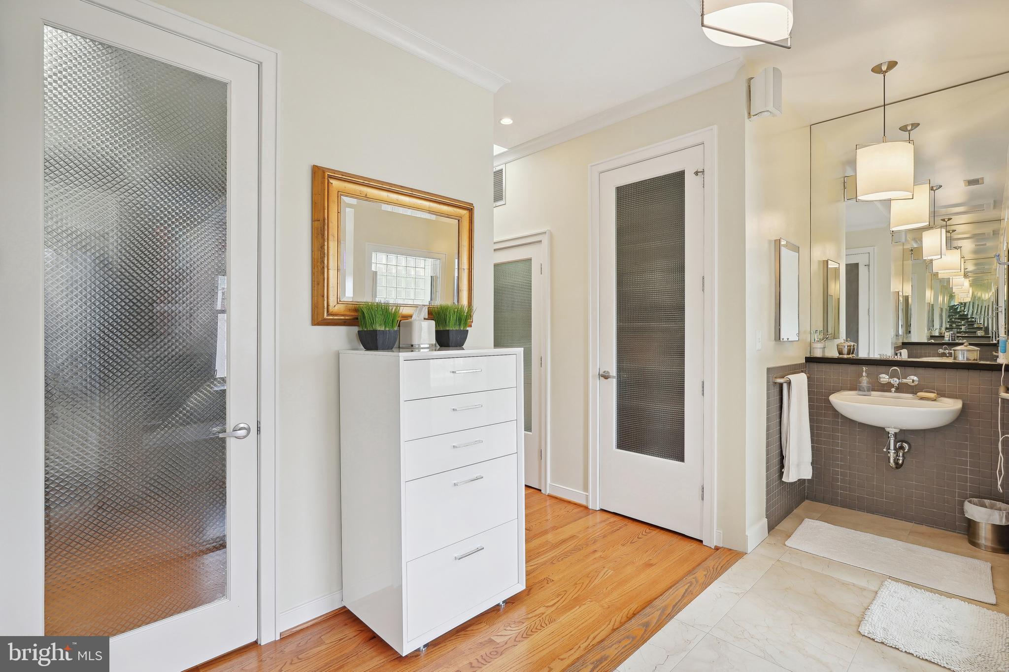 DUPONT - Residential