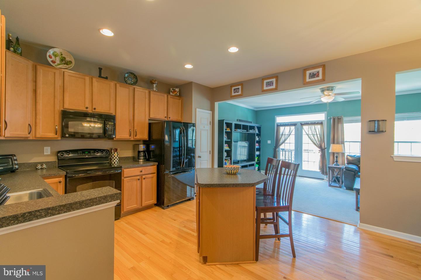 BROOKFIELD - Residential