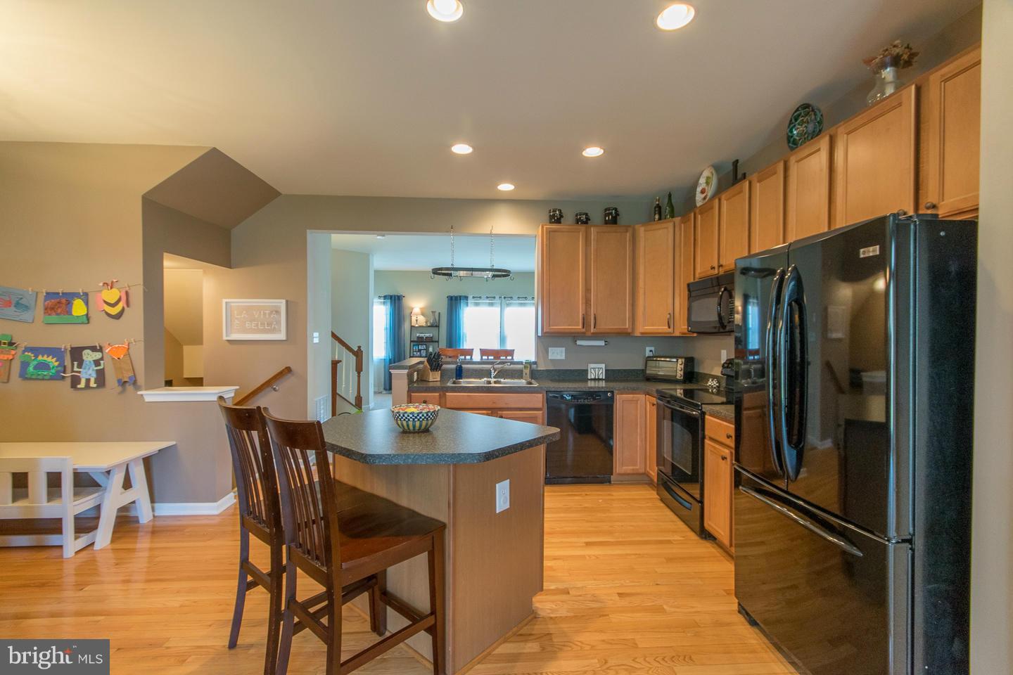 BROOKFIELD - Residential