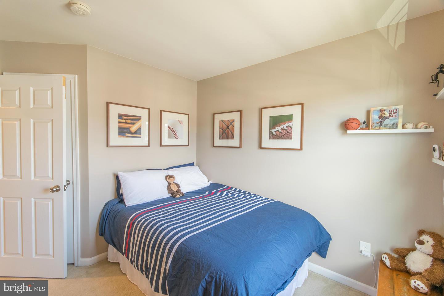 BROOKFIELD - Residential