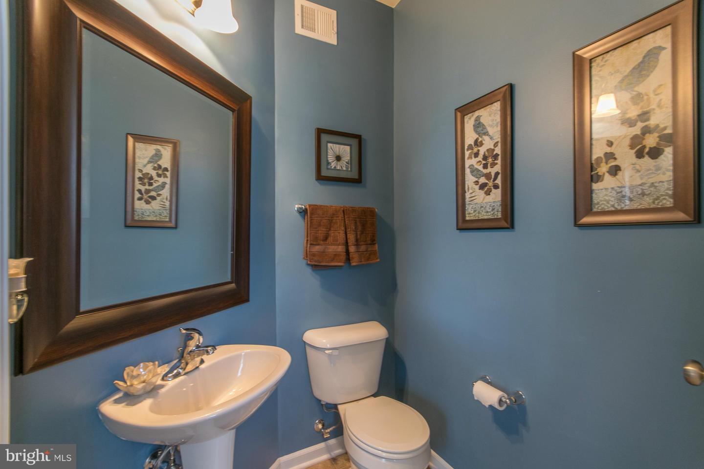 BROOKFIELD - Residential