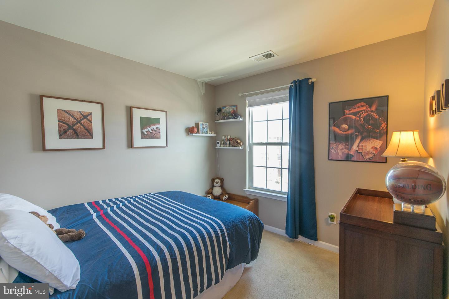 BROOKFIELD - Residential