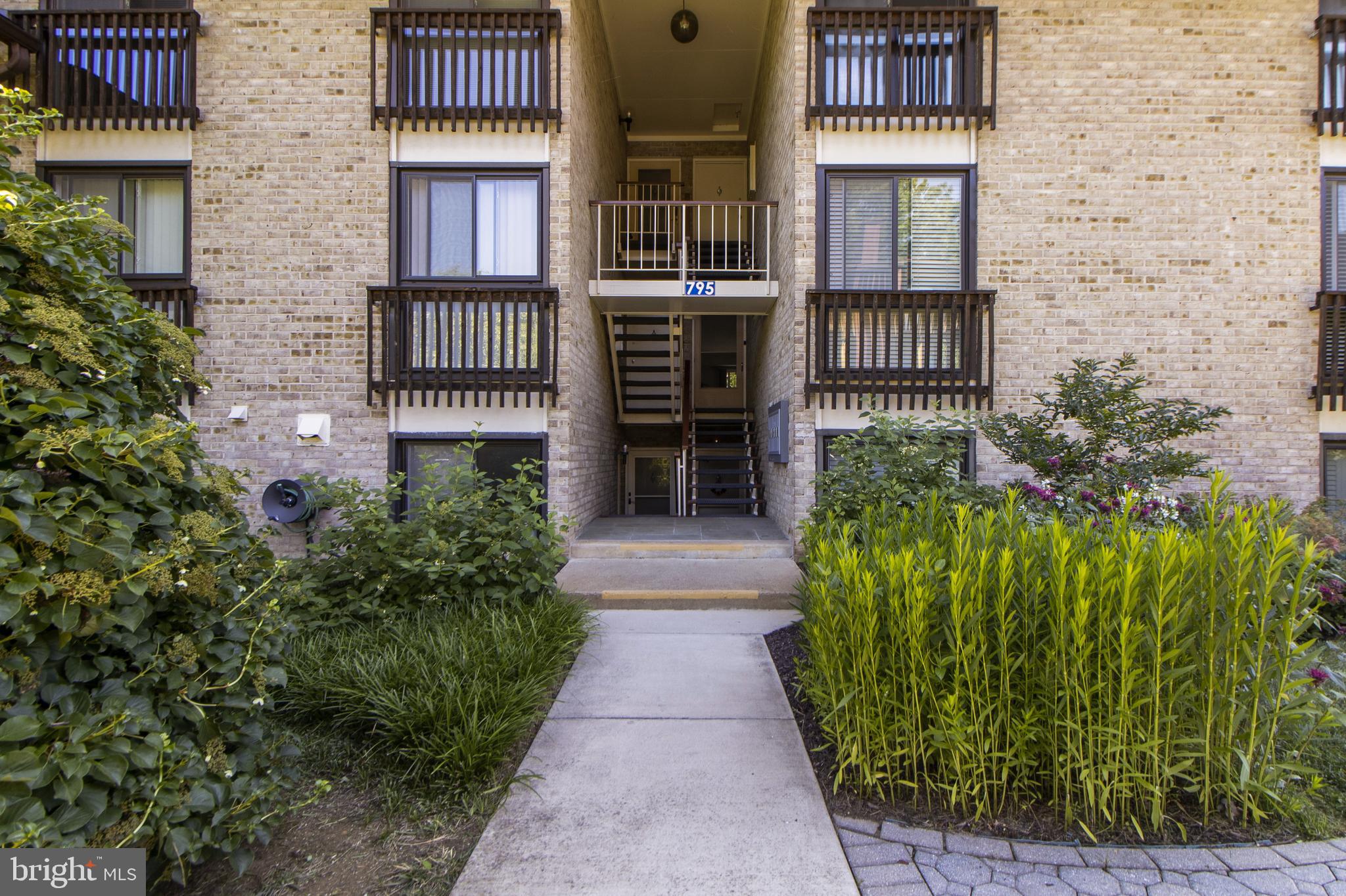 SEVERN HOUSE - Residential Lease