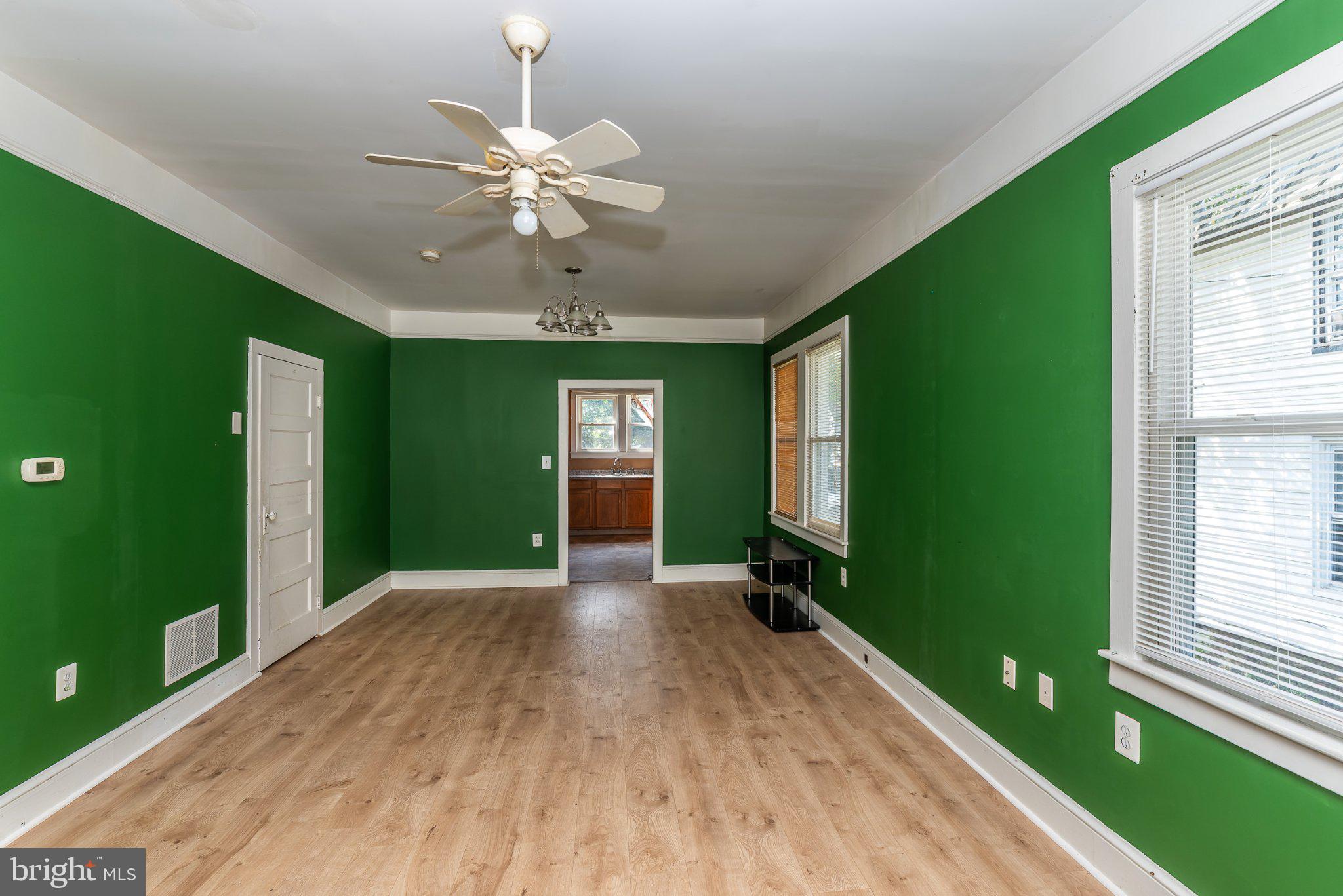 733 E QUINCE STREET - Photo 3