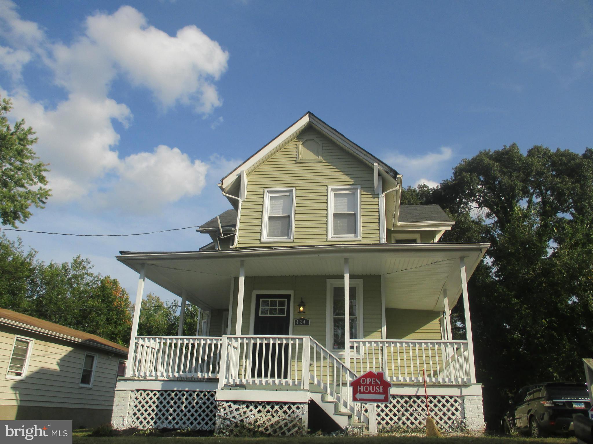 CAPITOL HEIGHTS - Residential