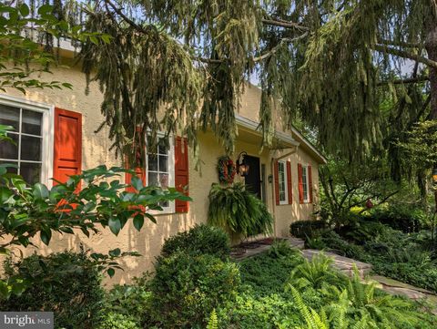 2125 OLD WOODS ROAD GREEN LANE PA 18054