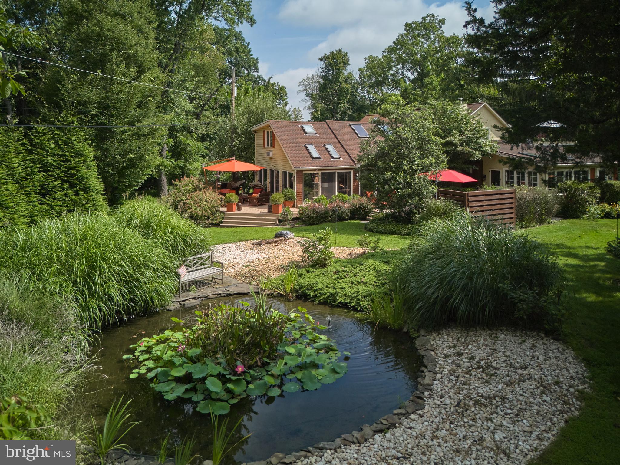 2125 OLD WOODS ROAD