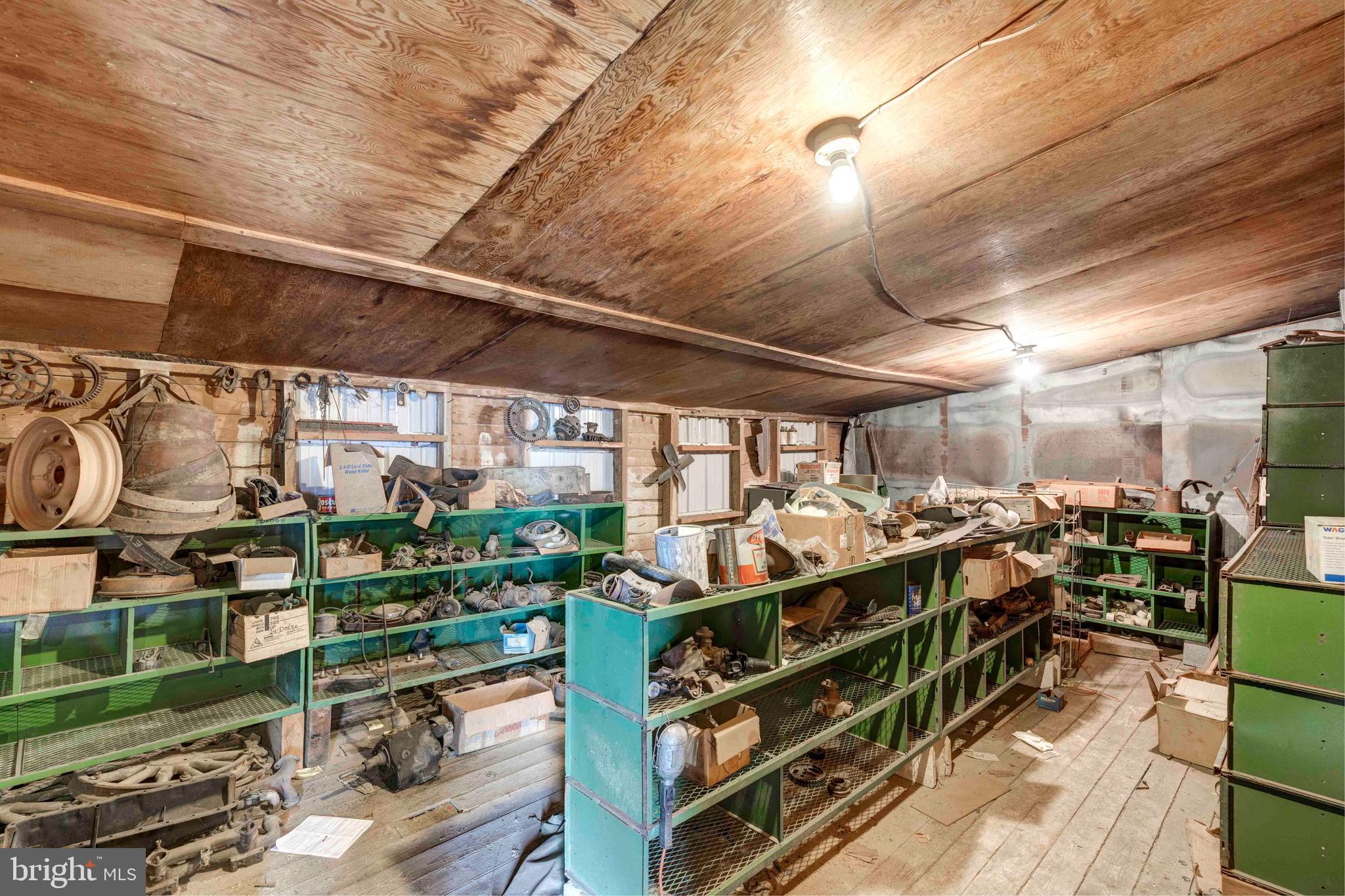 HAMPSTEAD - Residential