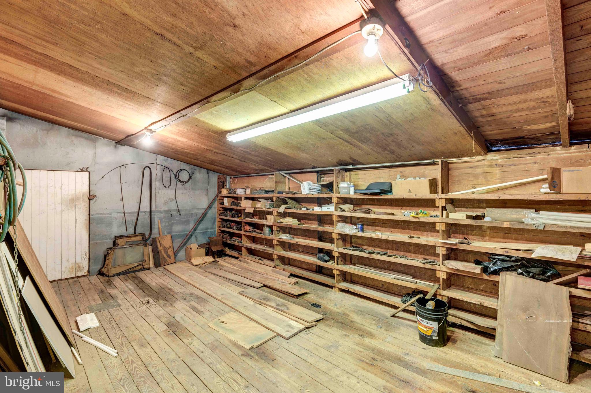 HAMPSTEAD - Residential