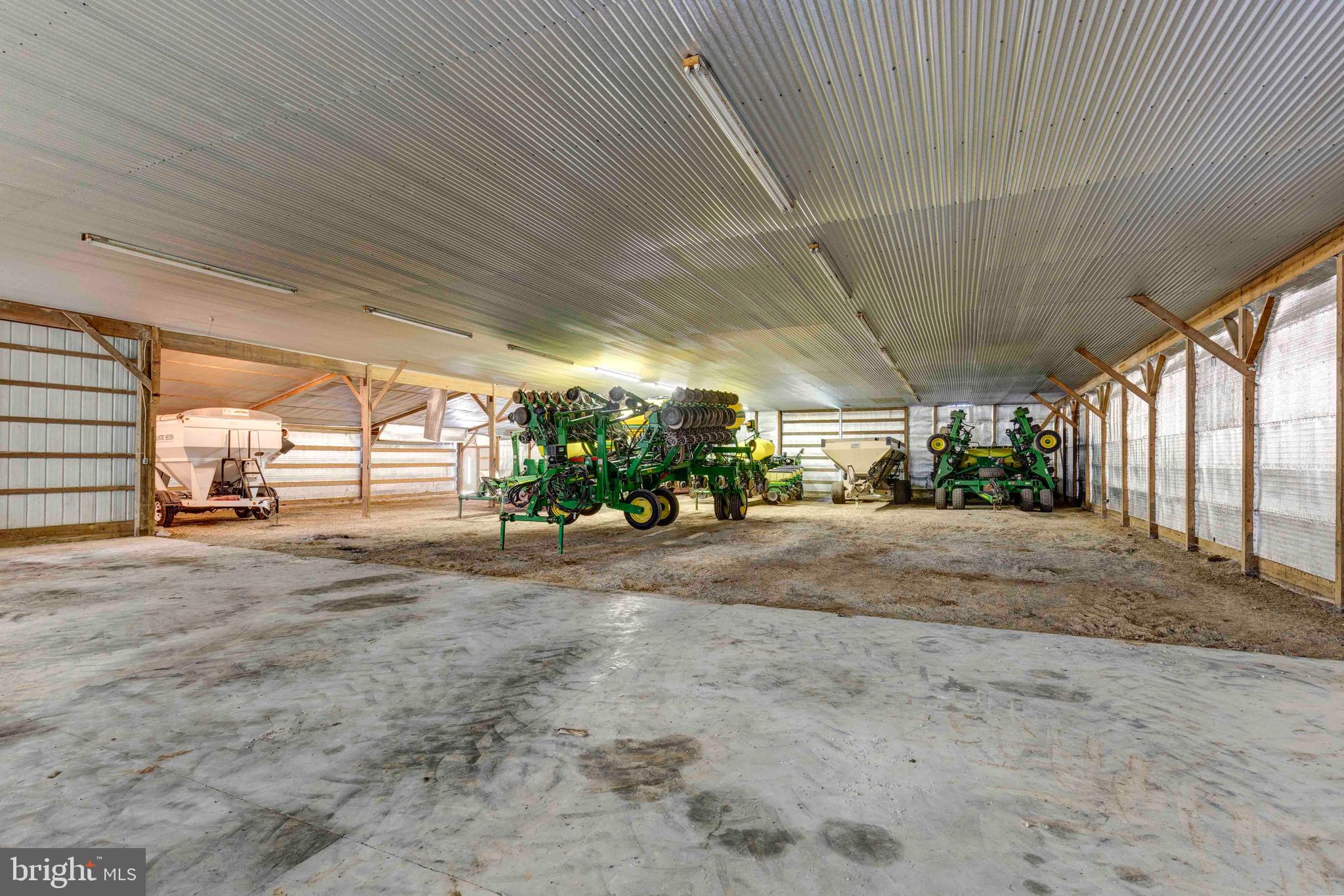 HAMPSTEAD - Residential