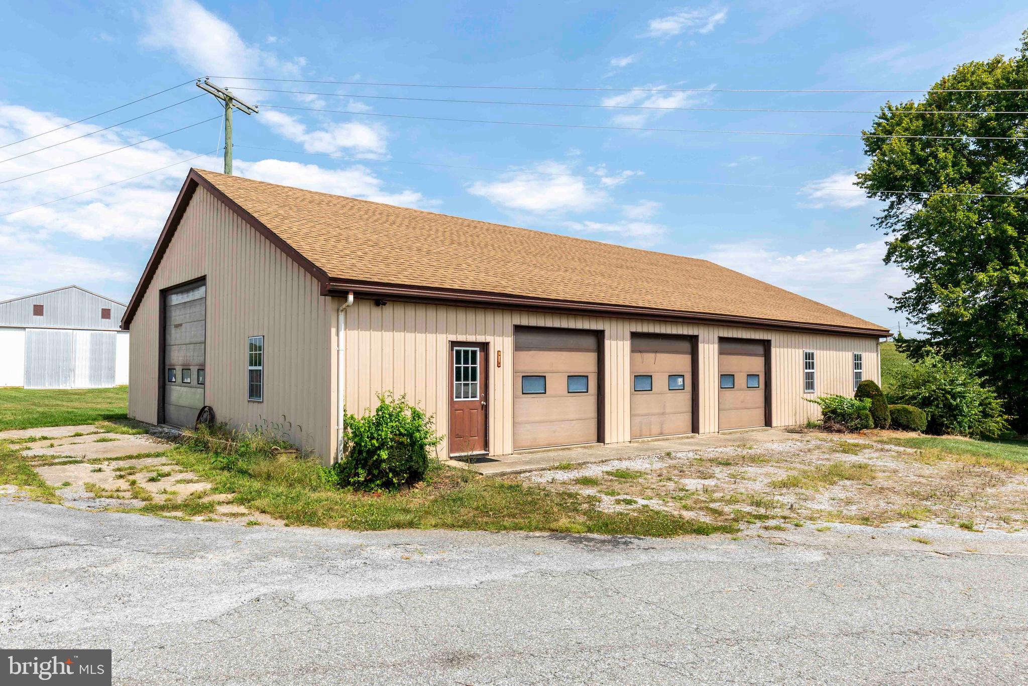 HAMPSTEAD - Residential