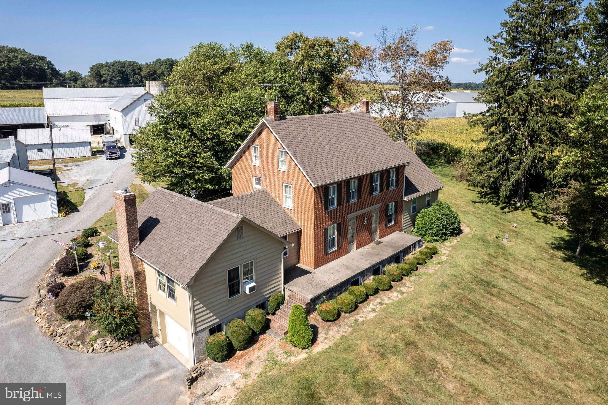 HAMPSTEAD - Residential