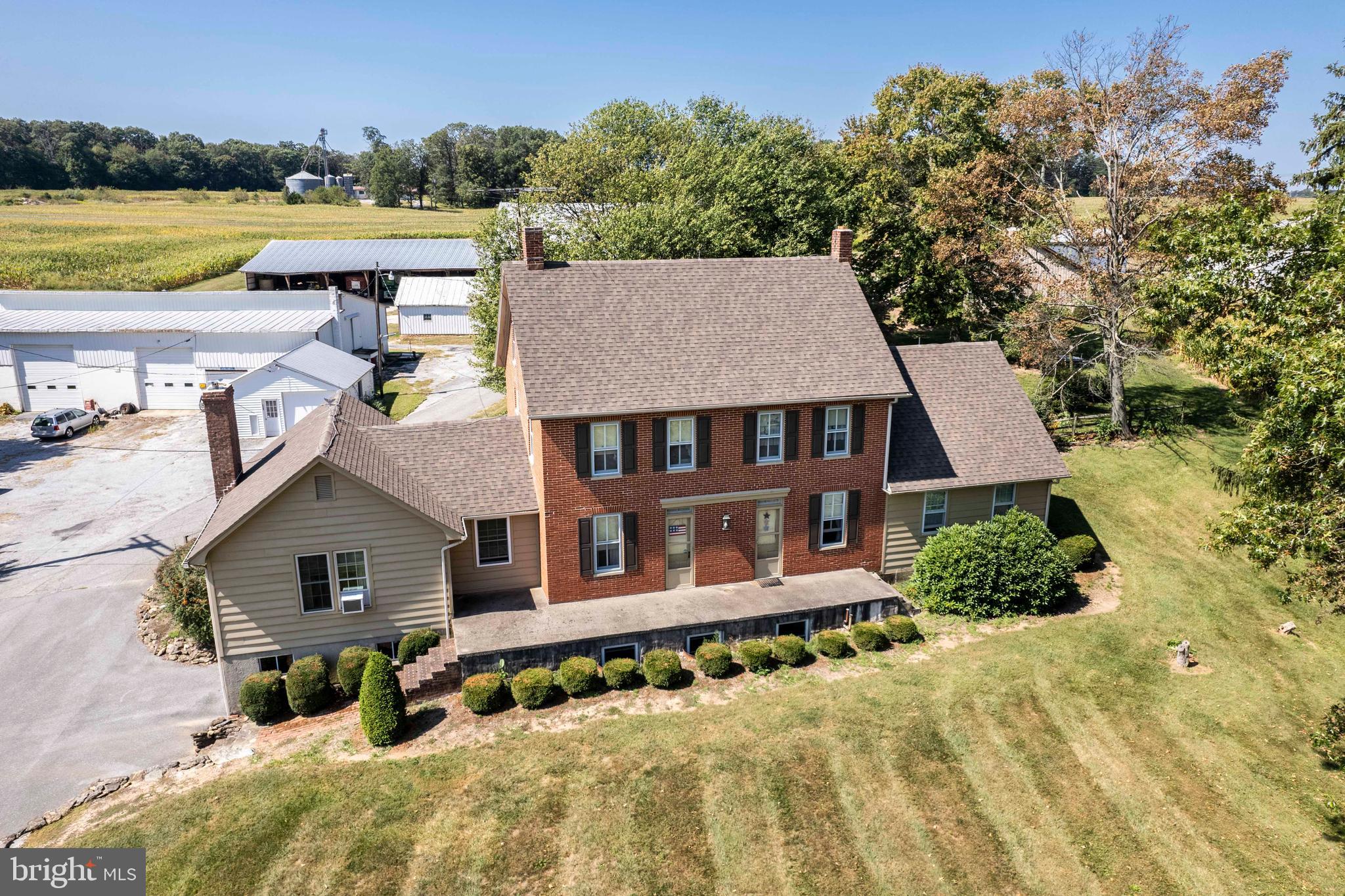 HAMPSTEAD - Residential