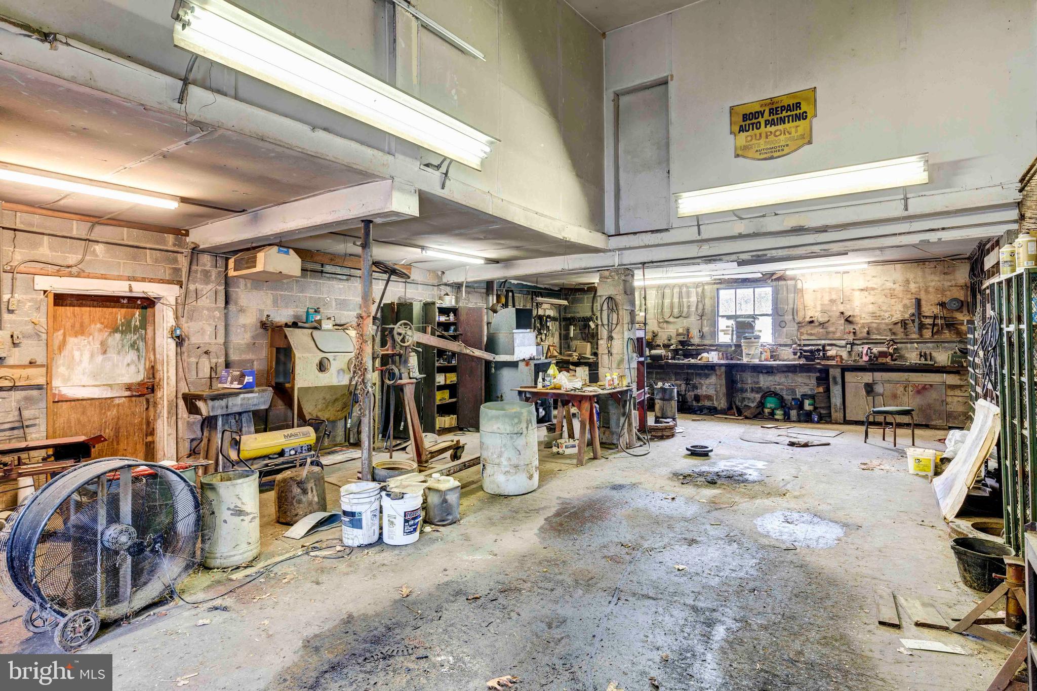 HAMPSTEAD - Residential