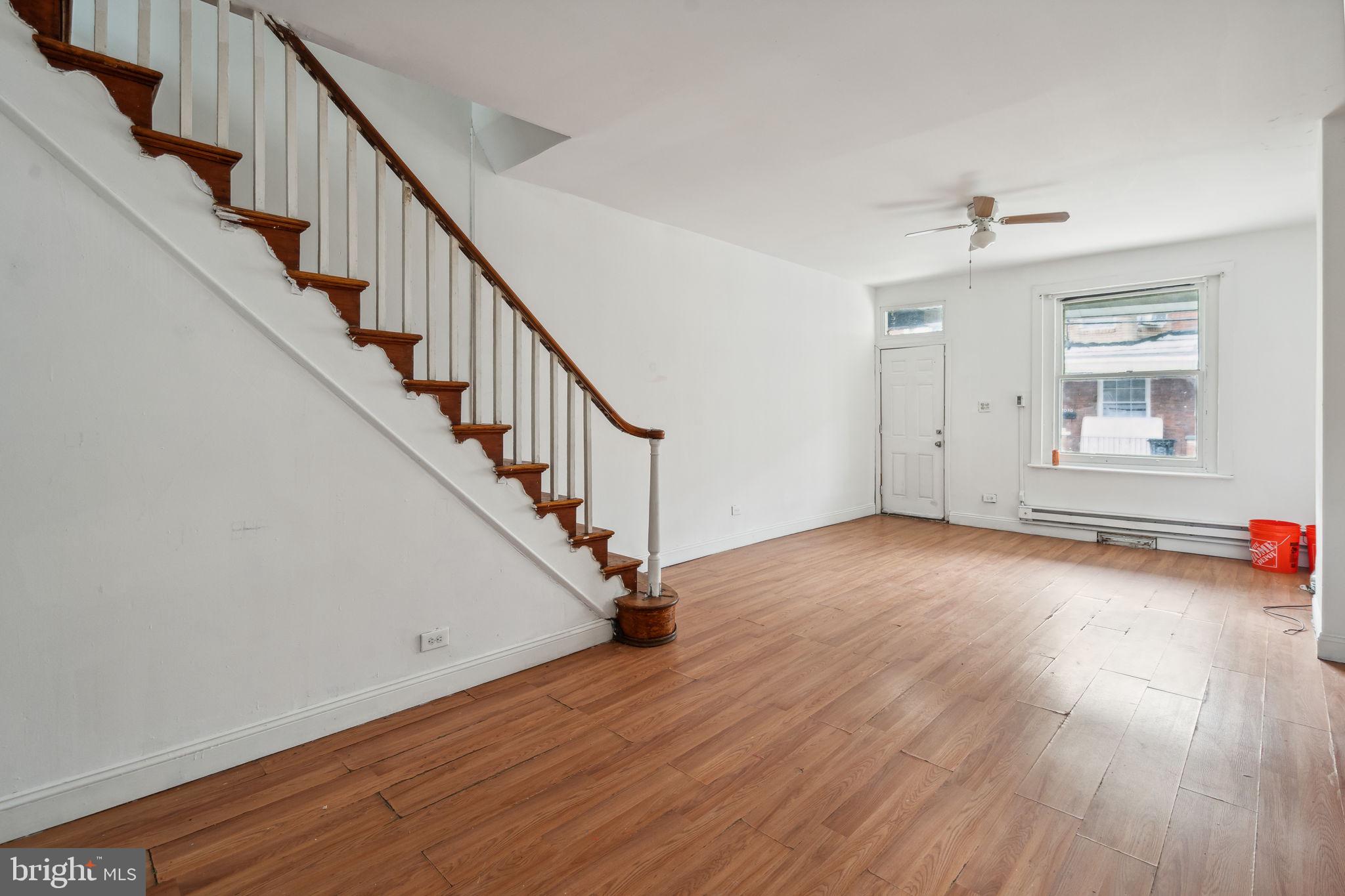 PORT RICHMOND - Residential