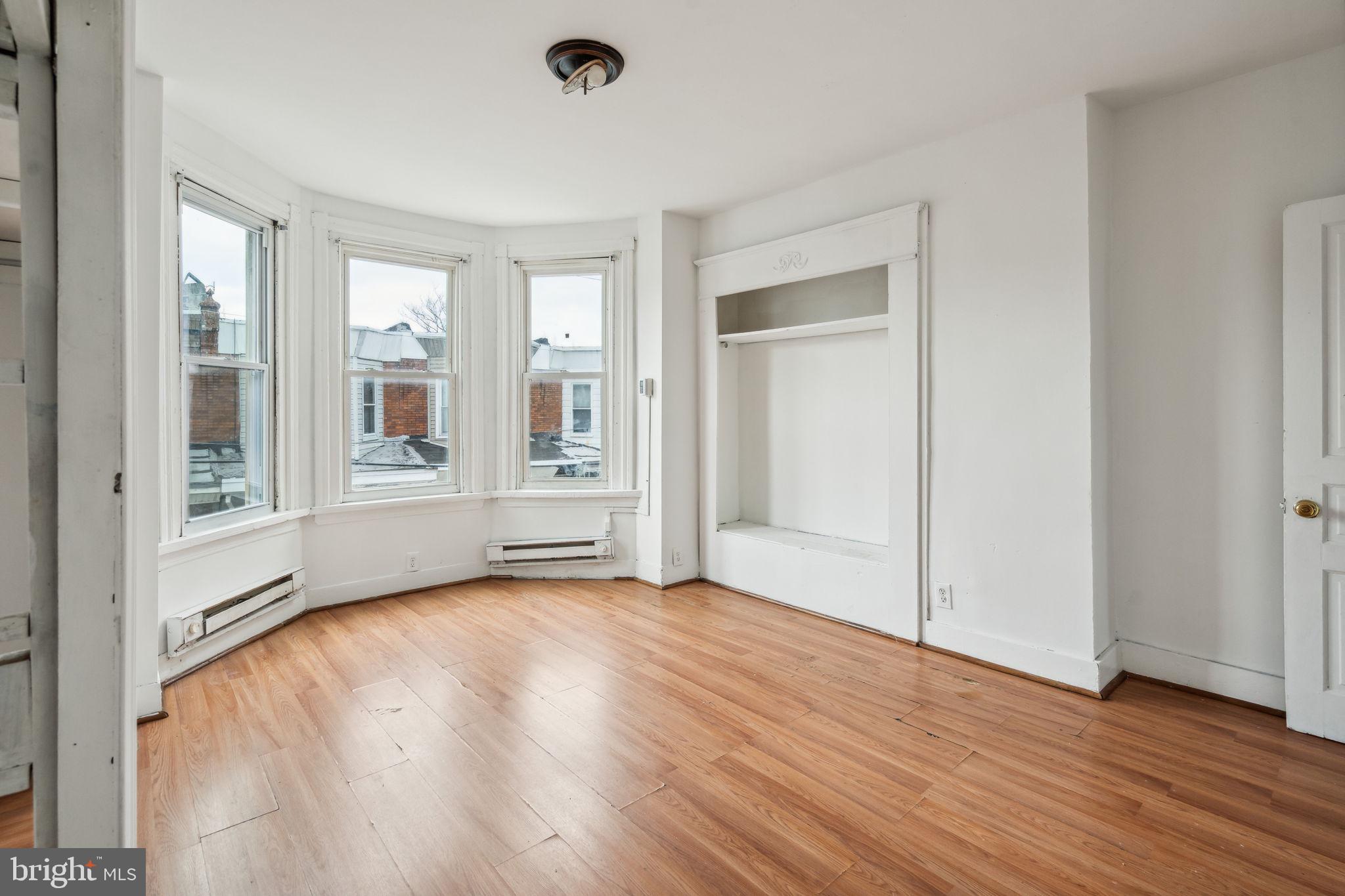 PORT RICHMOND - Residential