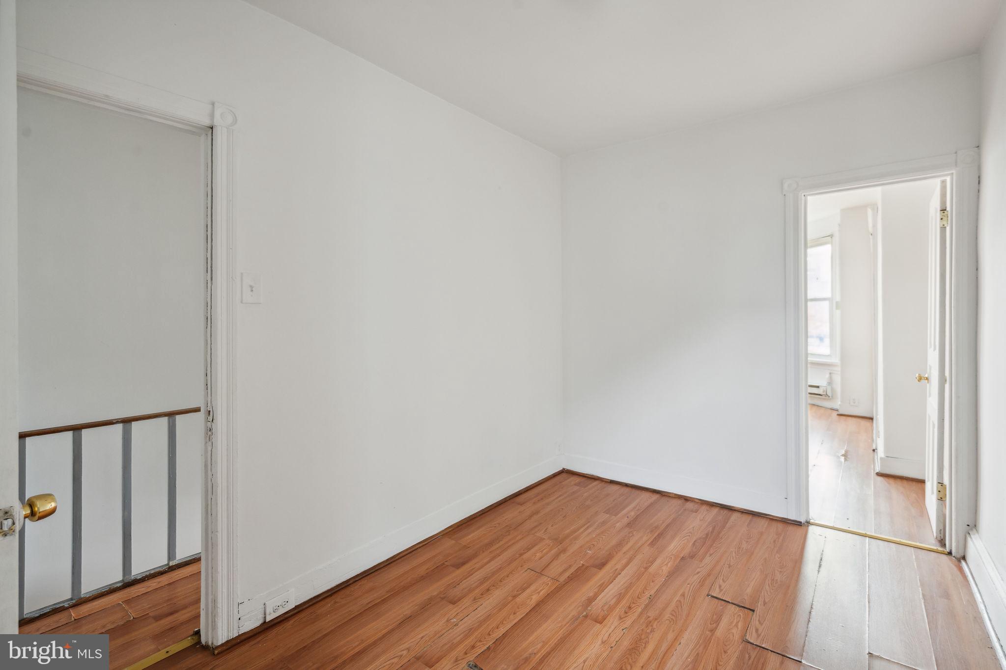 PORT RICHMOND - Residential