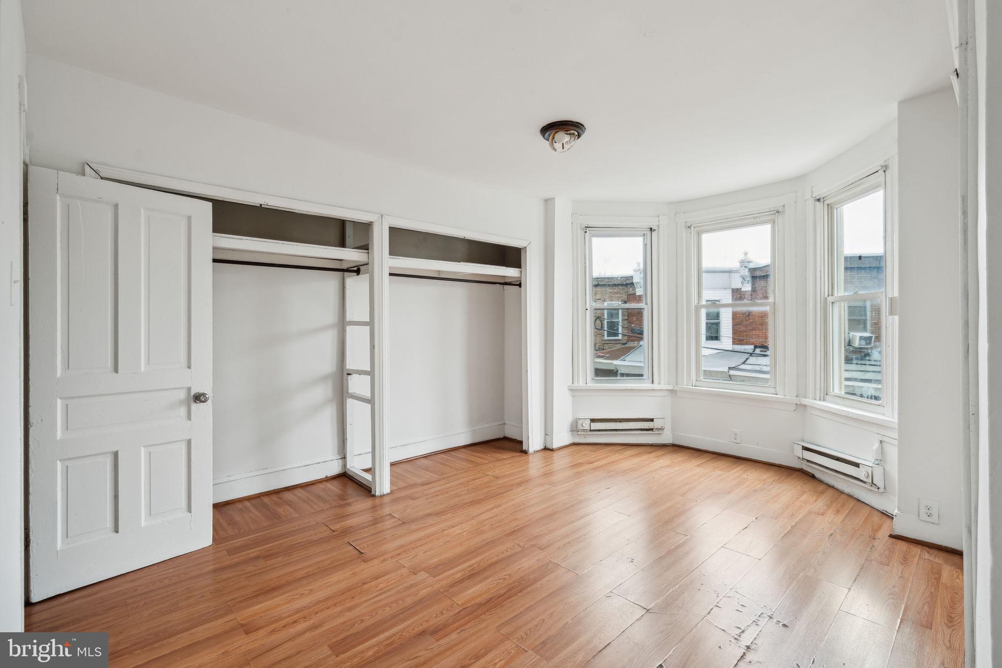 PORT RICHMOND - Residential