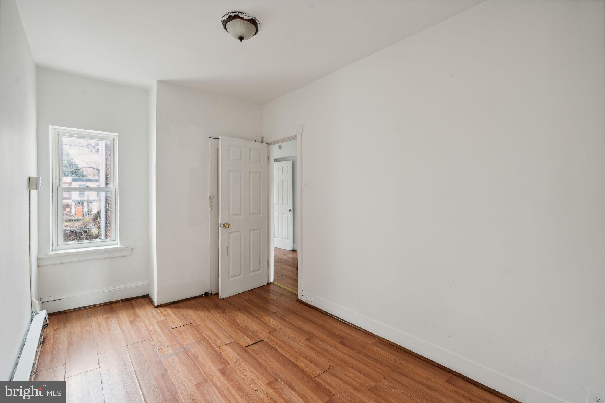 PORT RICHMOND - Residential