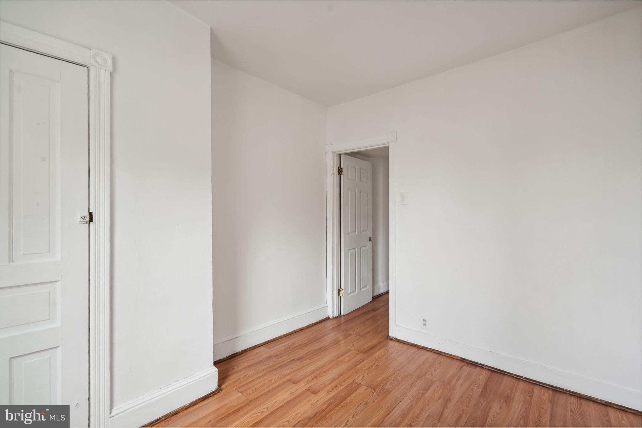 PORT RICHMOND - Residential