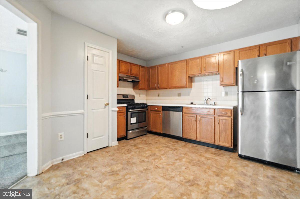 8866 GOOSE LANDING CIRCLE