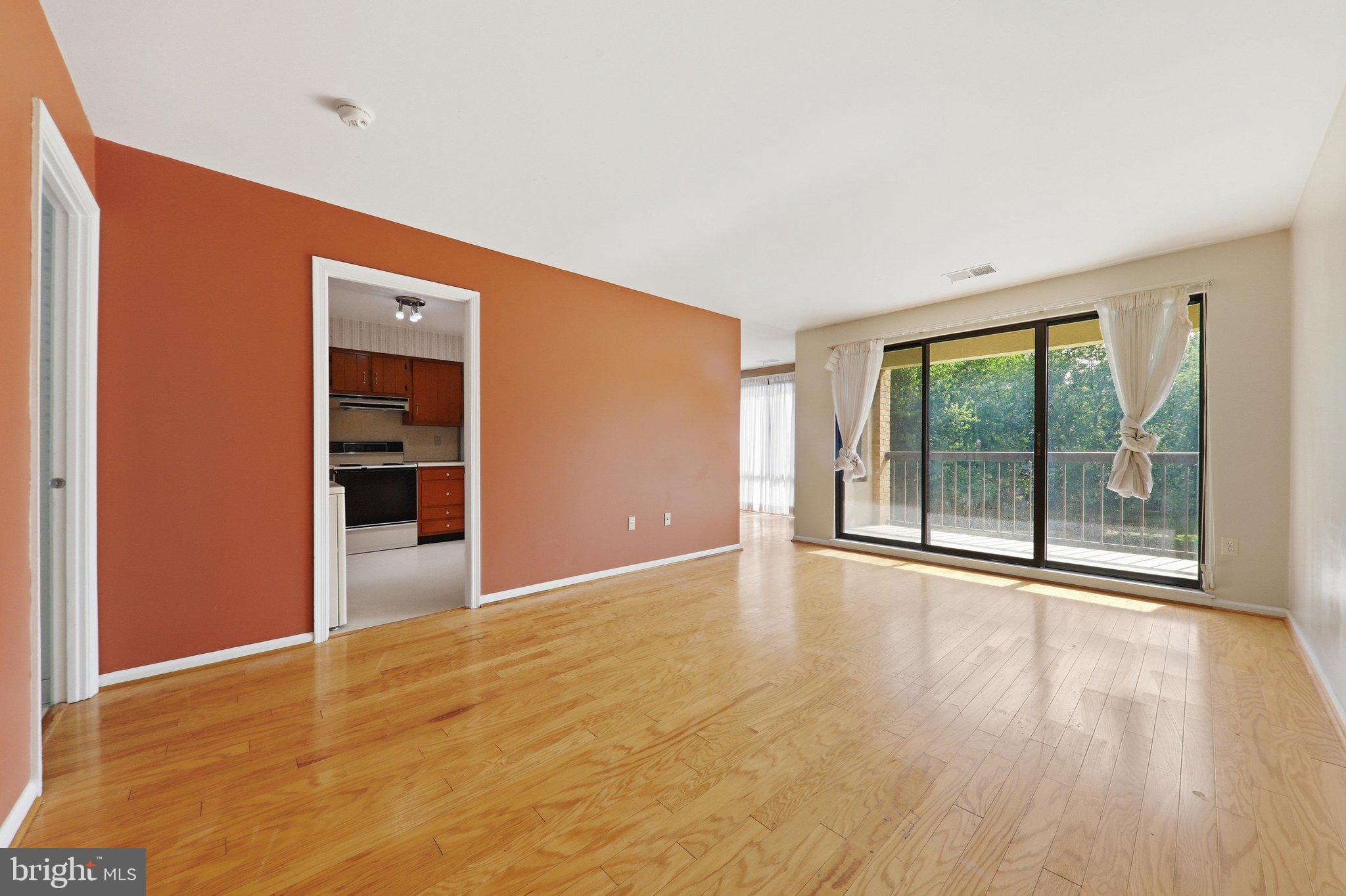 1004 BRINKER DRIVE 201