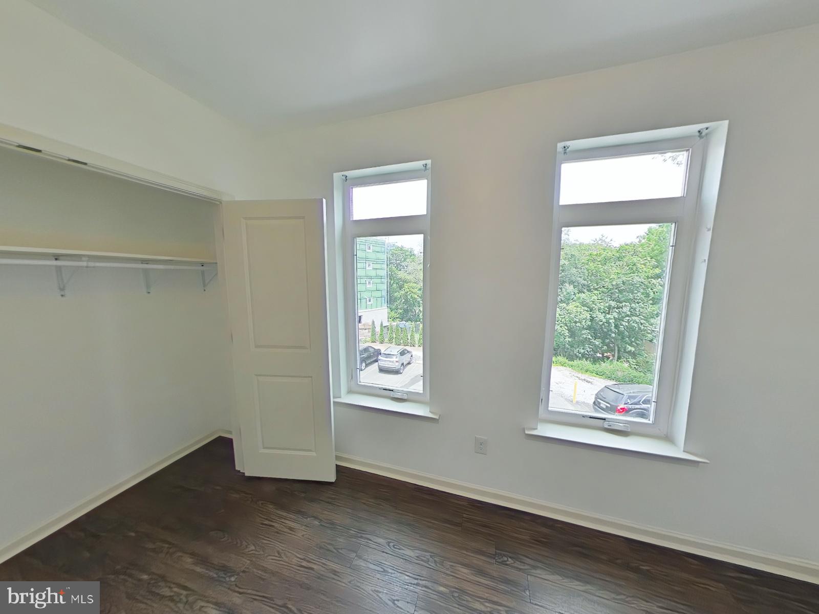 ROXBOROUGH - Residential Lease