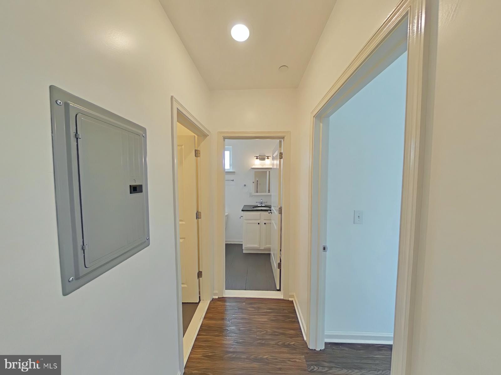 ROXBOROUGH - Residential Lease