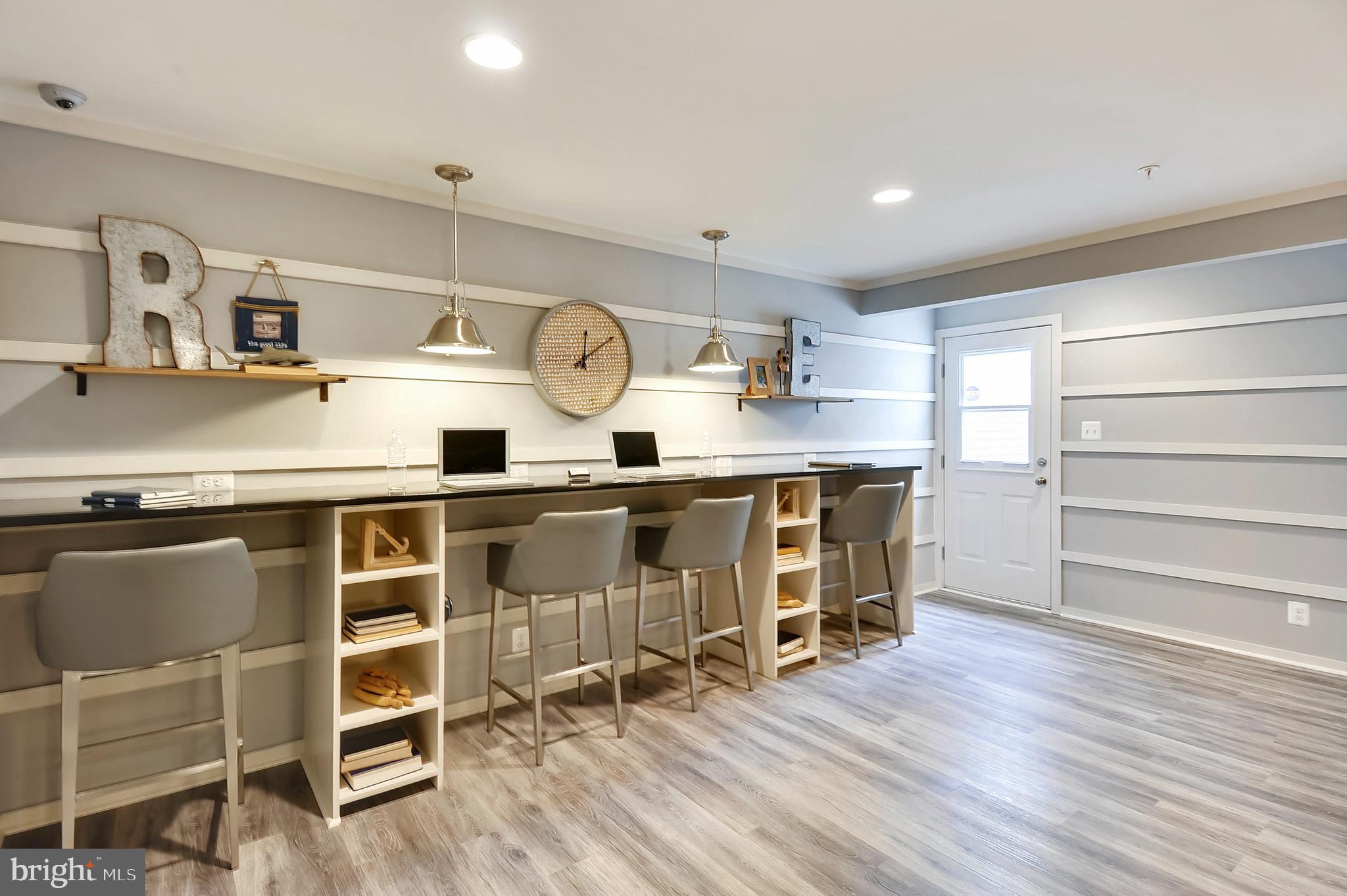 SIGNATURE CLUB - Residential